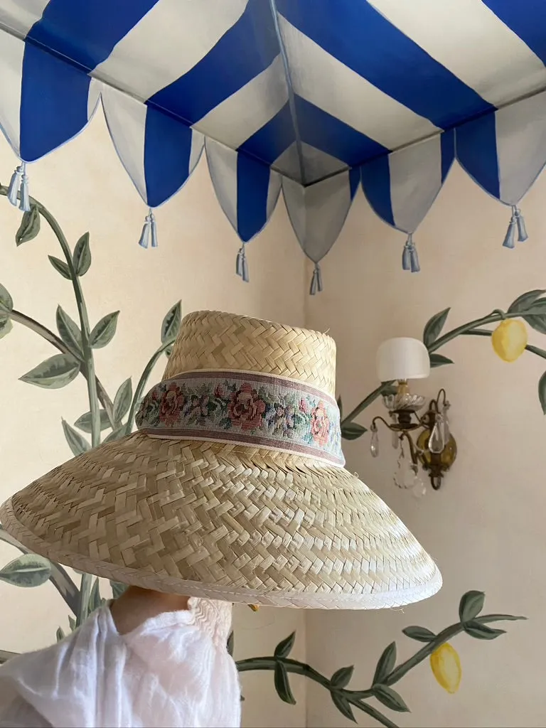 Amaryllis Sun Hat - Antique Eyelet Scallop Lace Ribbon