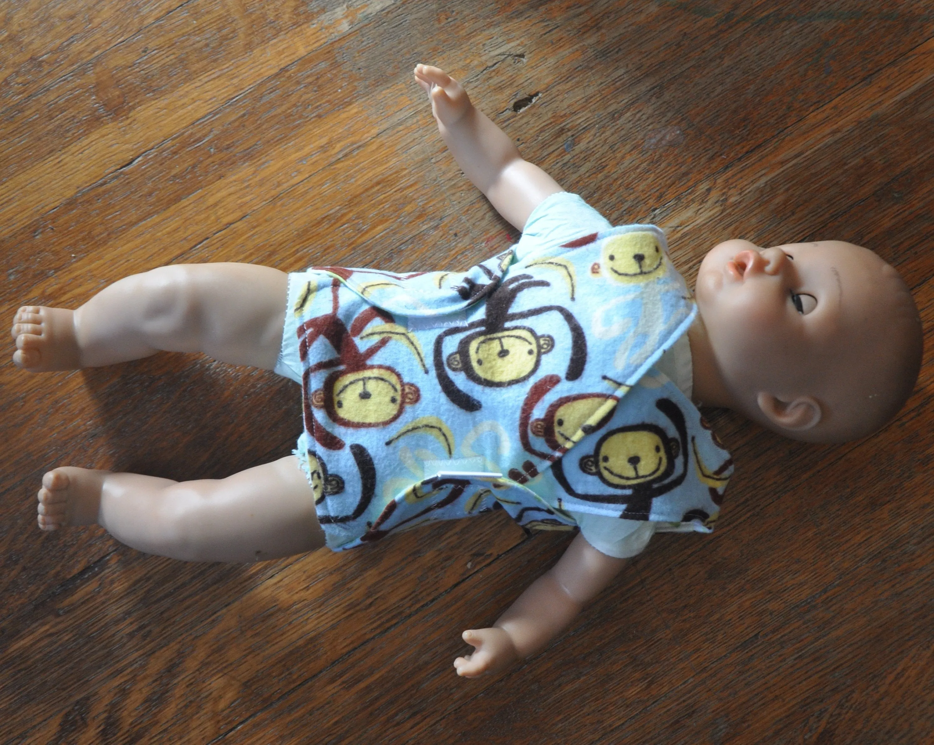 Camo NICU smock. 1-3 lb. Ready to Ship.