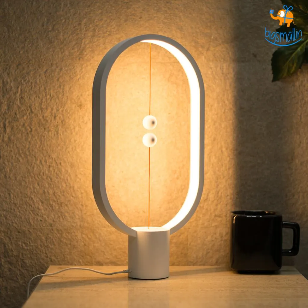 Magnetic Heng Balance Lamp